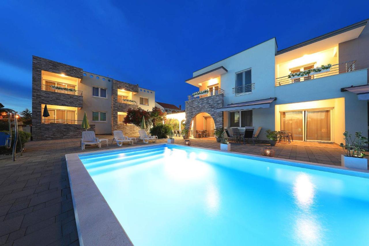 Apartments Punta Privlaka  Exterior photo